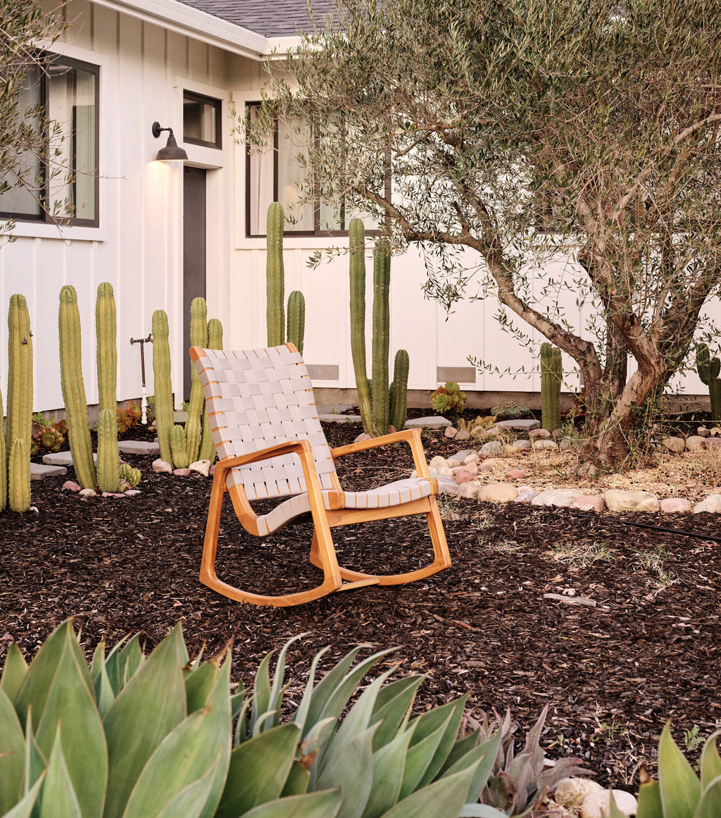 Arenal Rocking Chair Light Grey Outdoor Straps